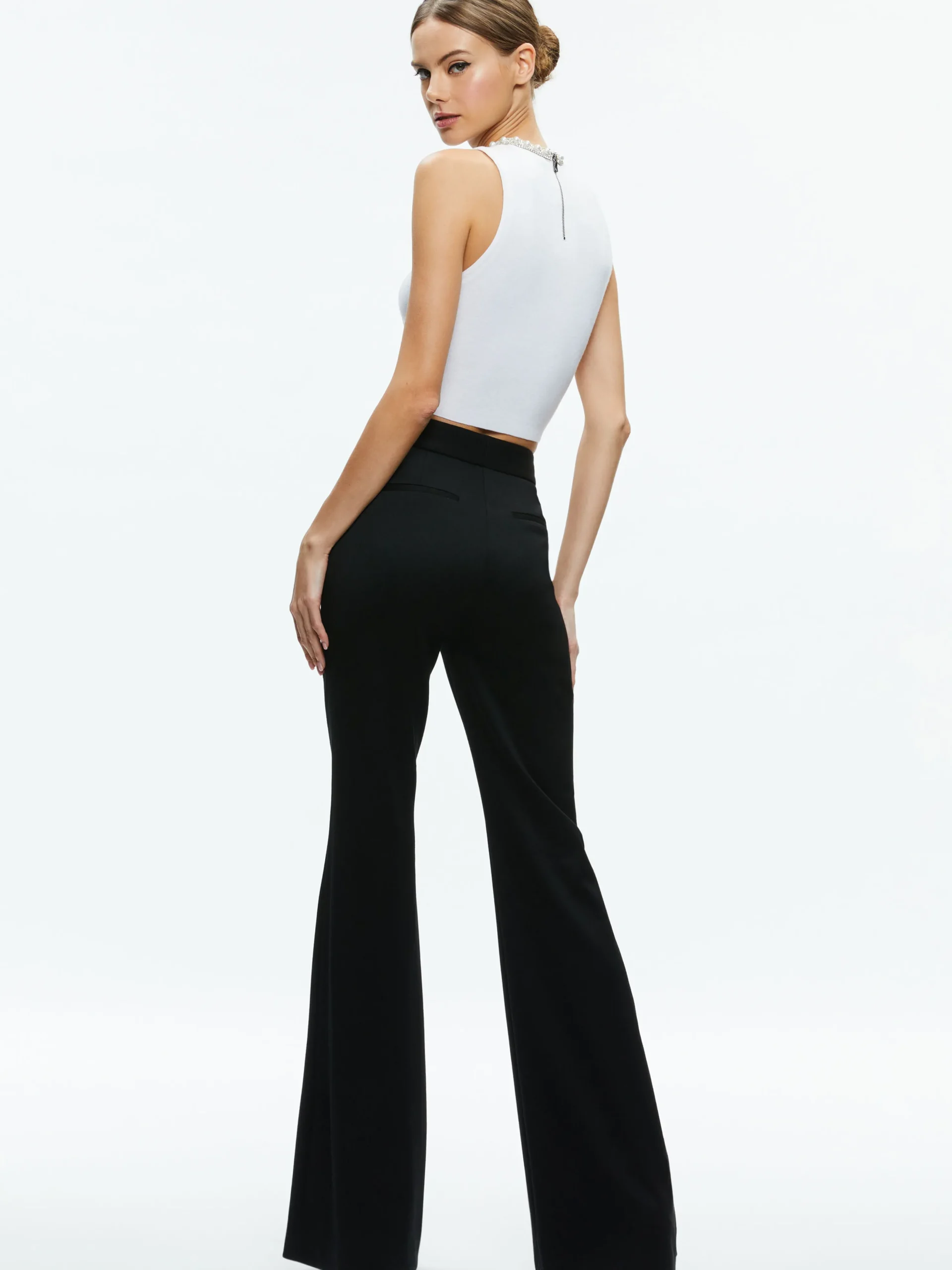 Alice and Olivia AMITY EMBELLISHED NECK CROPPED TANK *CLOTHING