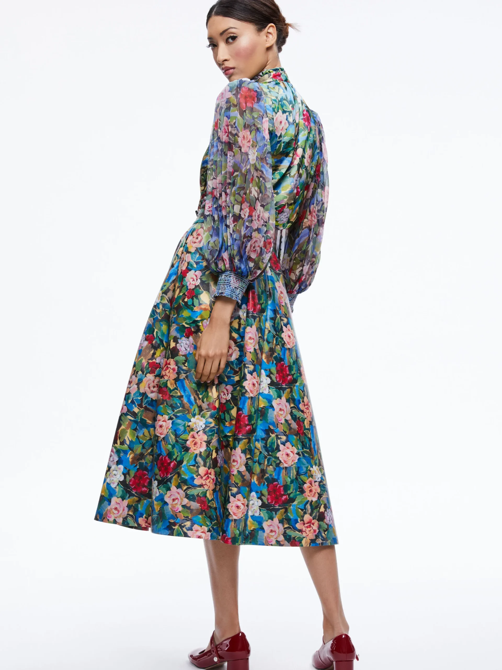 Alice and Olivia EARLA VEGAN LEATHER FLARE SKIRT + ILAN SMOCKED SLEEVE BUTTON FRONT BLOUSE *CLOTHING