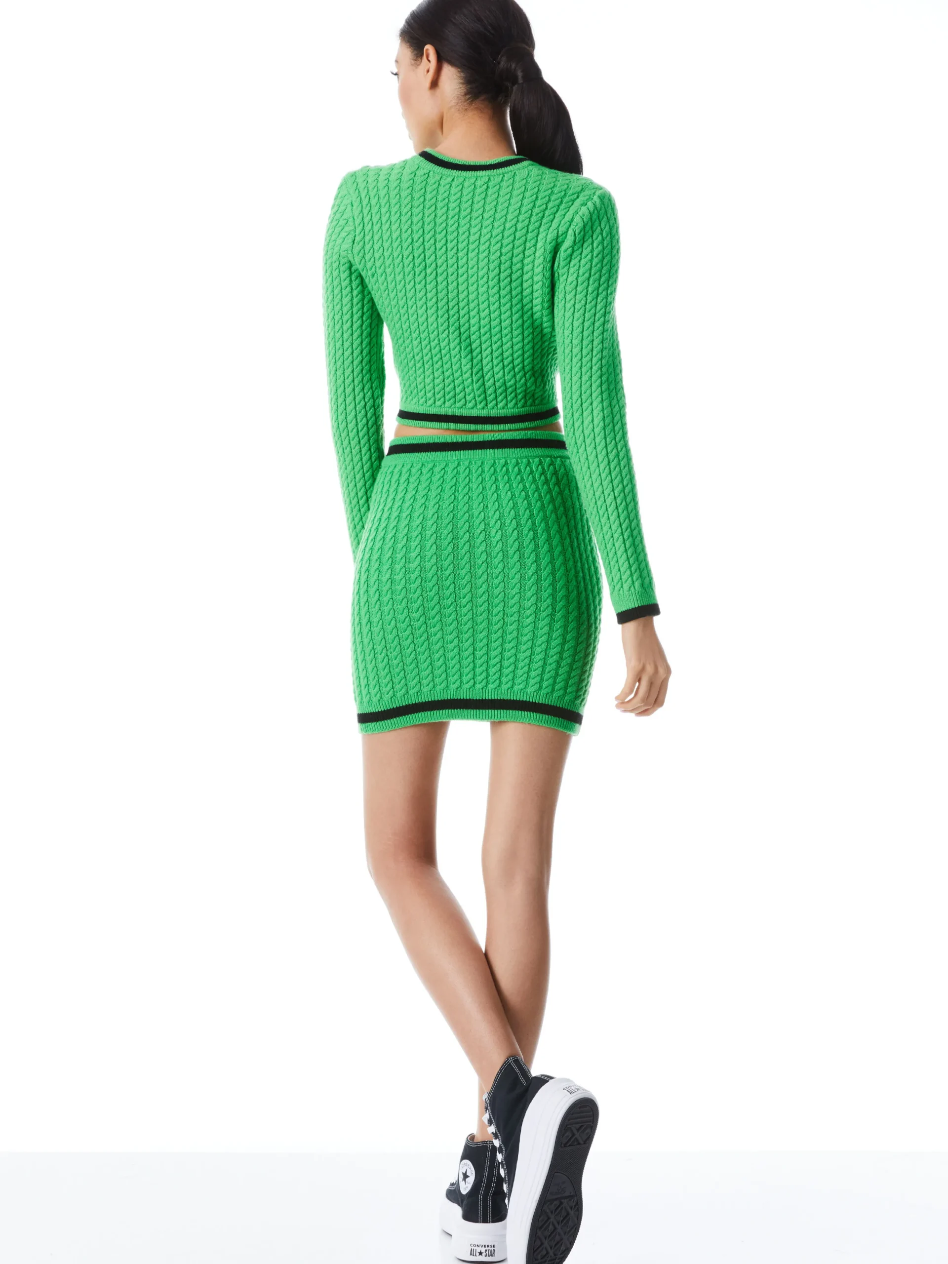 Alice and Olivia JENAE CABLE KNIT V-NECK CARDIGAN GARDEN GREEN/BLACK*FEATURED SHOPS | CLOTHING | CLOTHING