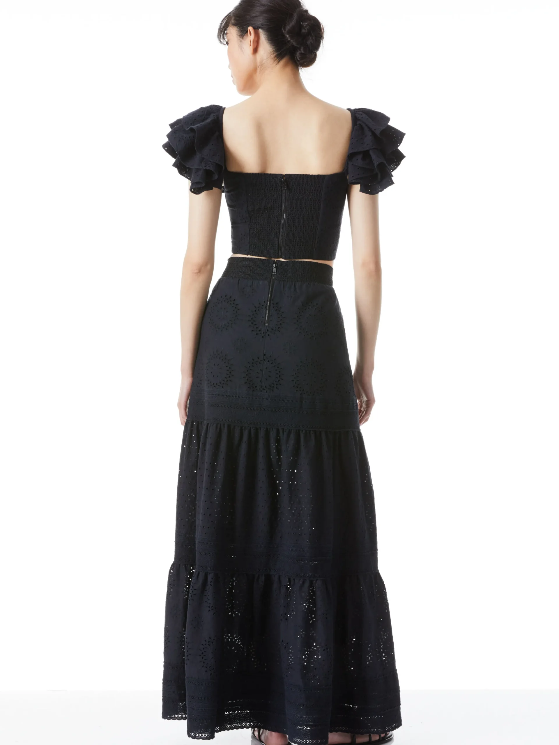 Alice and Olivia TAWNY EYELET SQUARE NECK RUFFLE CROP TOP BLACK*CLOTHING