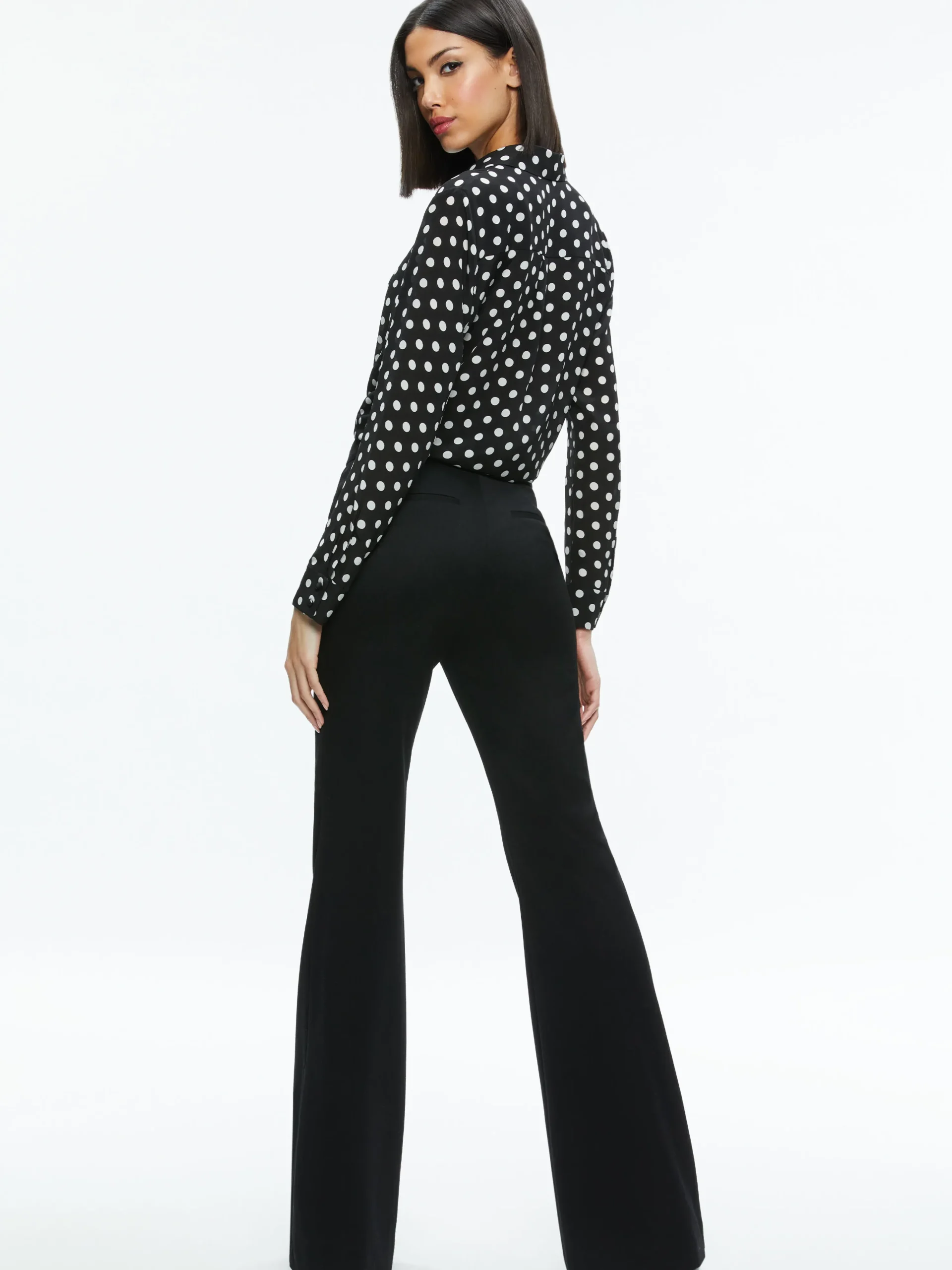 Alice and Olivia WILLA PLACKET TOP FANTASY DOT BLACK SM*FEATURED SHOPS | FEATURED SHOPS | FEATURED SHOPS | CLOTHING