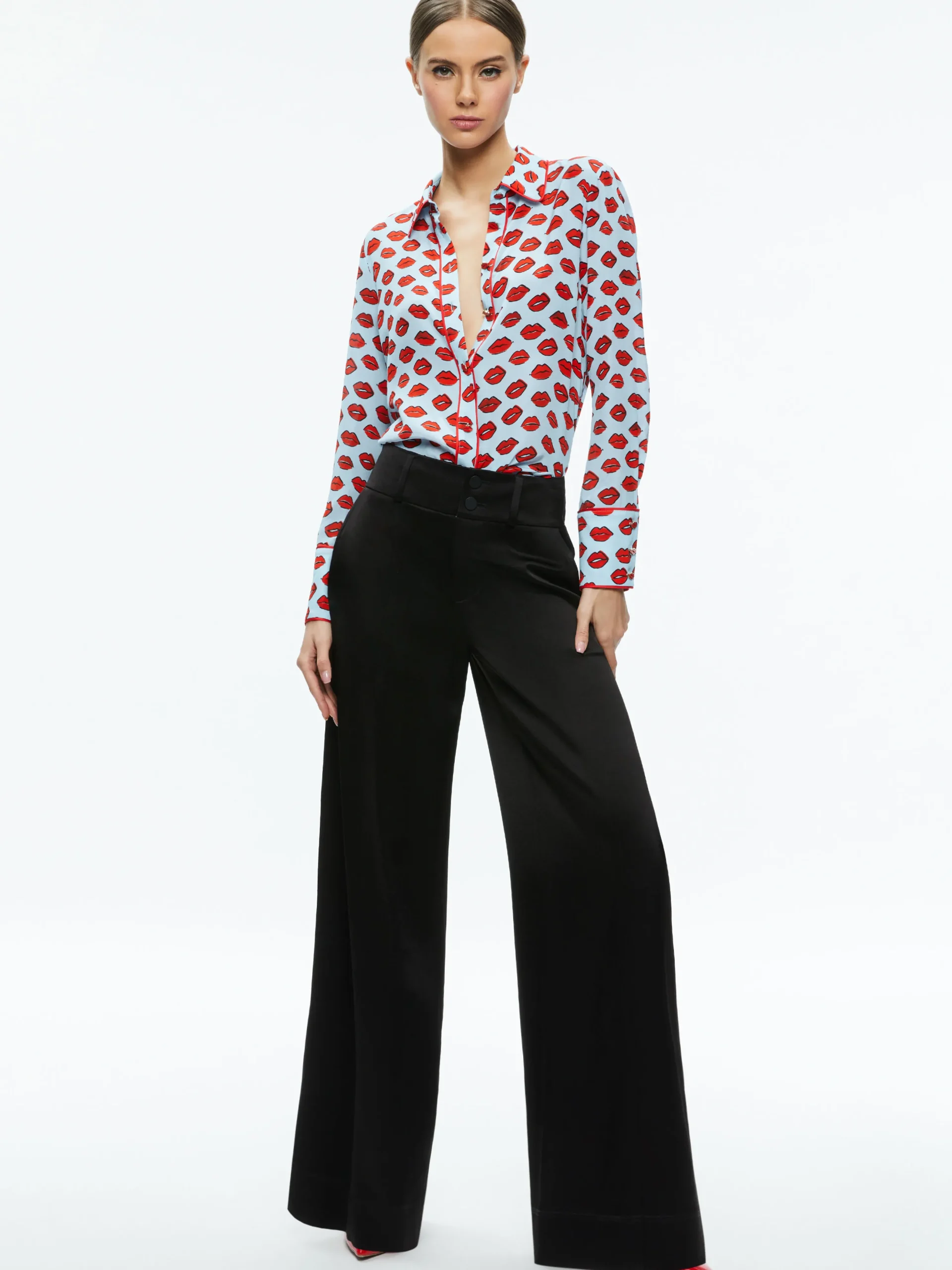 Alice and Olivia WILLA PLACKET TOP WITH PIPING KISS KISS BLUE*FEATURED SHOPS | CLOTHING